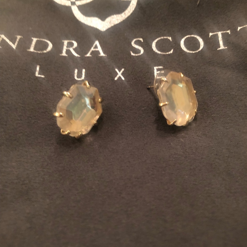 Kendra Scott translucent iridescent Morgan earring